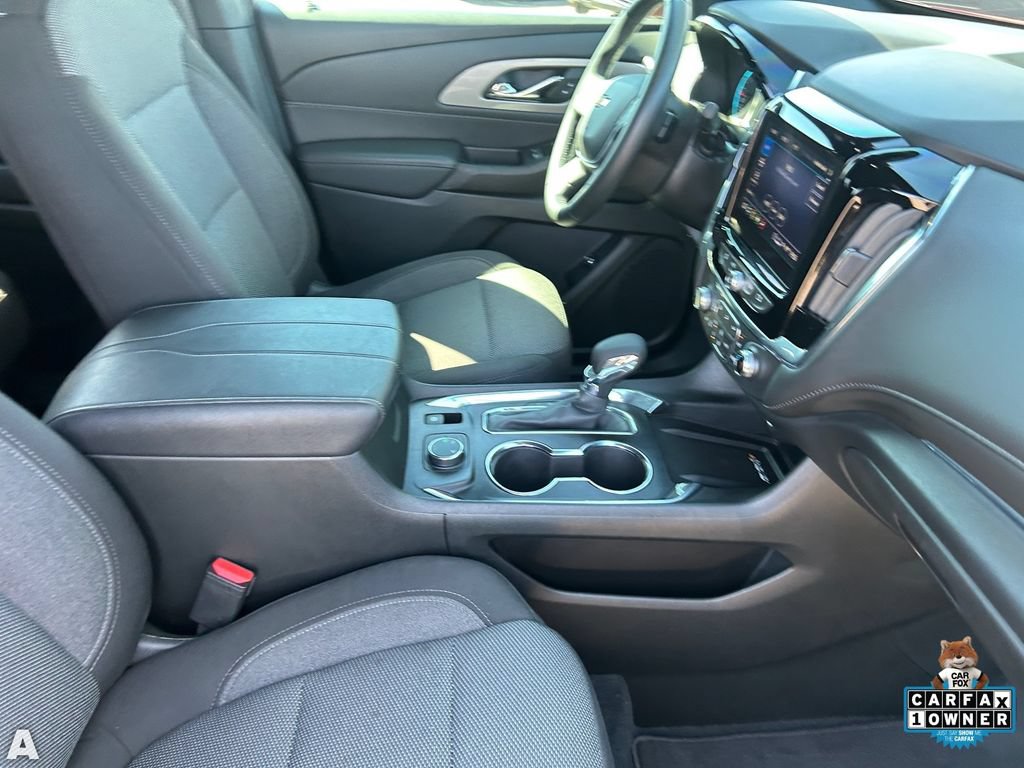 Used 2023 Chevrolet Traverse LT AWD/4WD image 12