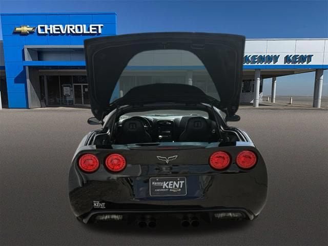 Used 2008 Chevrolet Corvette Coupe w/ Preferred Equipment Group RWD image 7