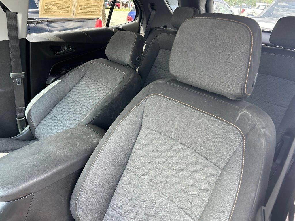 Used 2018 Chevrolet Equinox LT FWD image 22