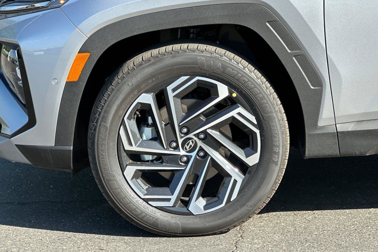 New 2026 Hyundai Tucson Limited AWD/4WD image 25