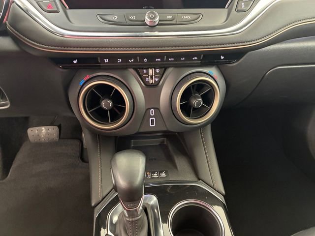 Used 2023 Chevrolet Blazer Premier image 21