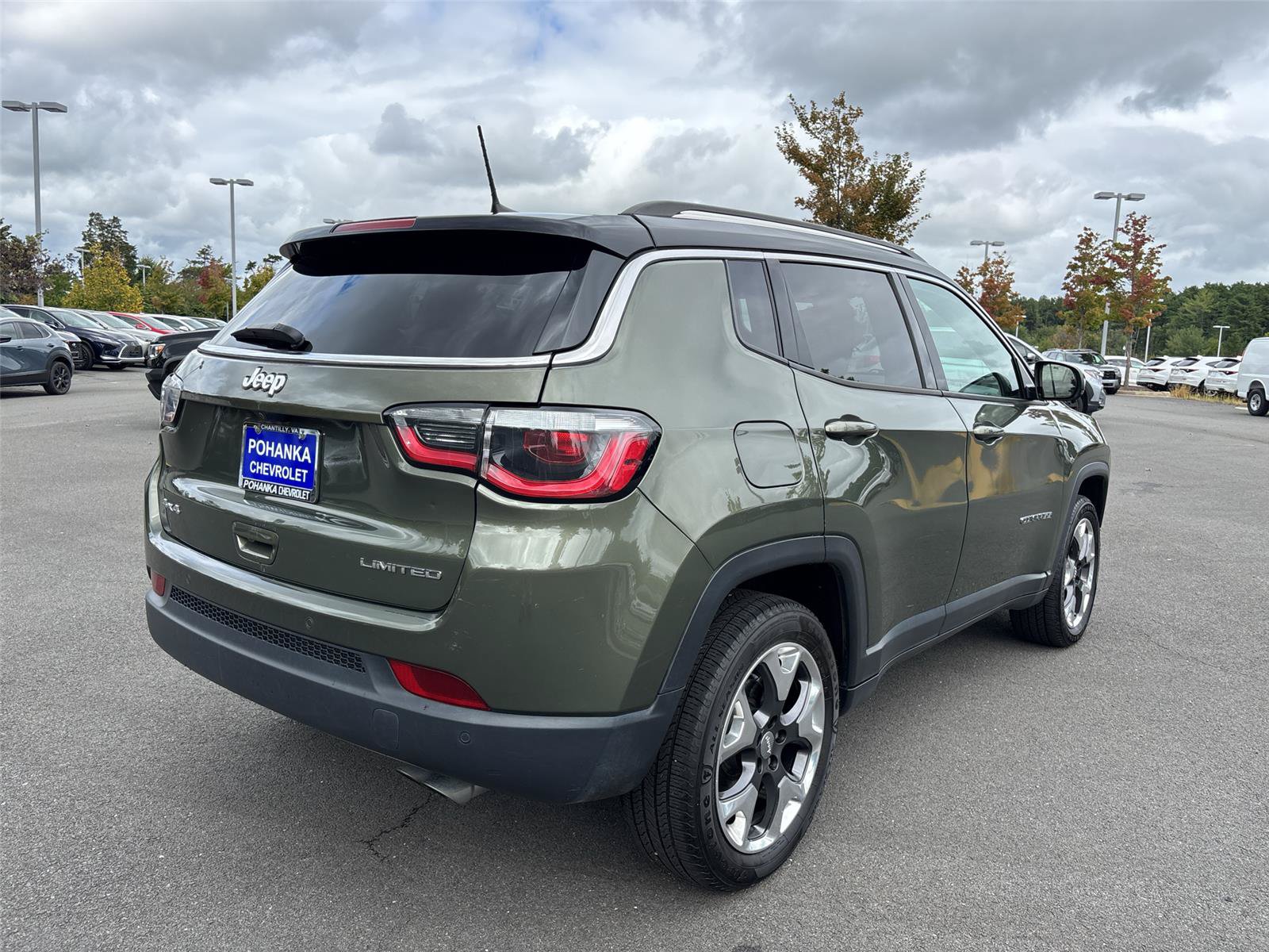 Used 2018 Jeep Compass Limited w/ Navigation Group AWD/4WD image 4