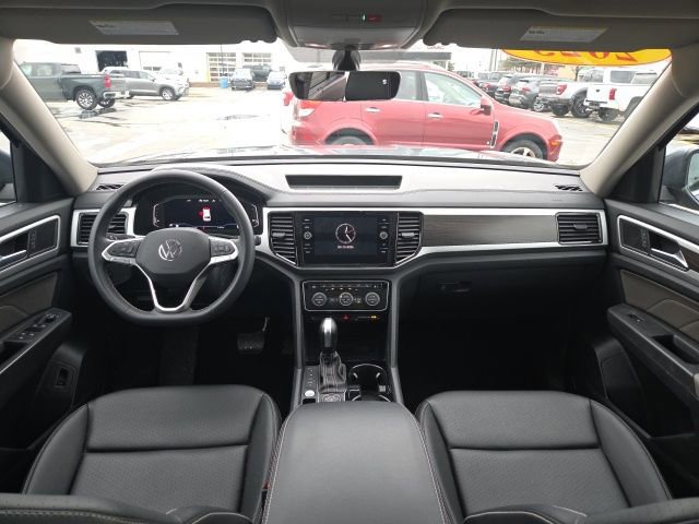 Used 2023 Volkswagen Atlas SE w/ Panoramic Sunroof Package image 20