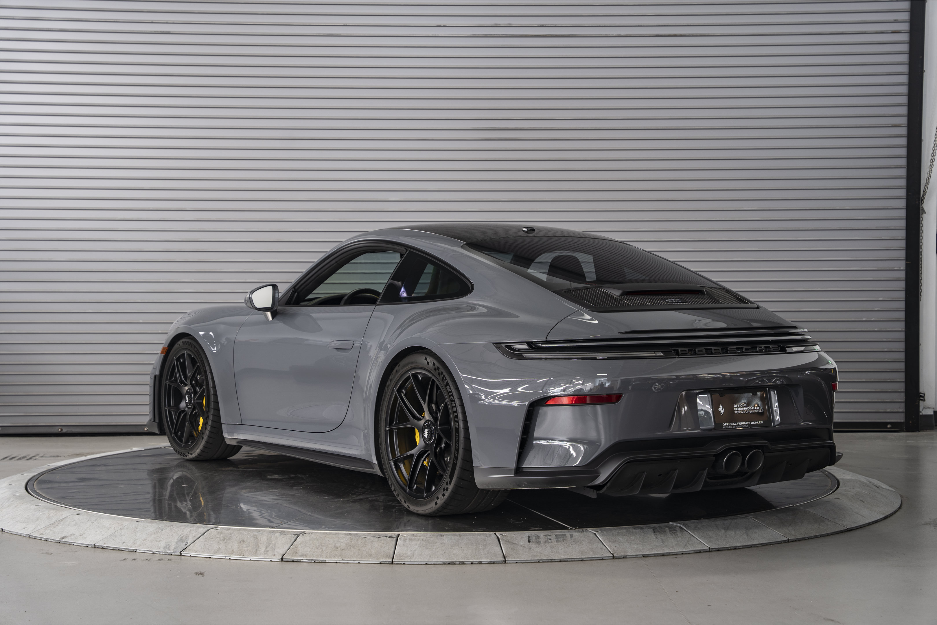 Used 2025 Porsche 911 GT3 RWD image 3