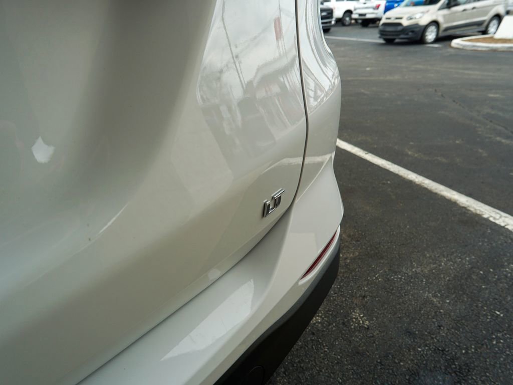 Used 2023 Chevrolet Equinox LT image 9