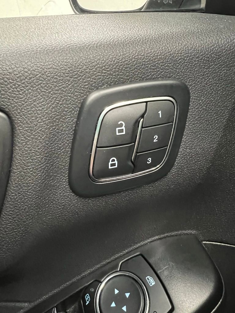 Used 2024 Ford Escape Platinum image 24