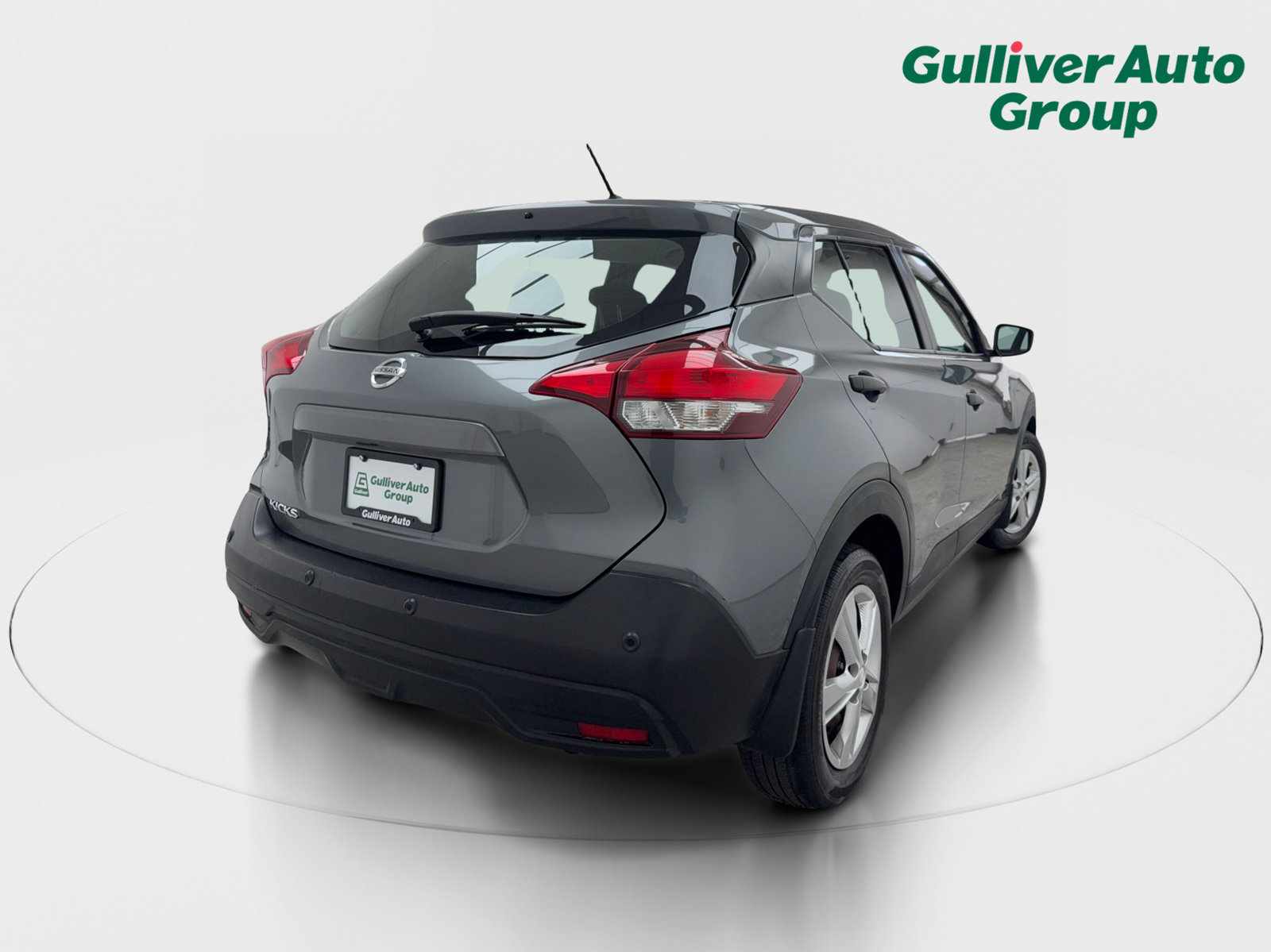 Used 2020 Nissan Kicks S FWD image 8