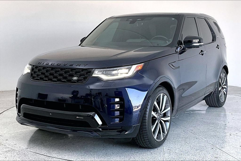Used 2023 Land Rover Discovery HSE R-Dynamic AWD/4WD image 14