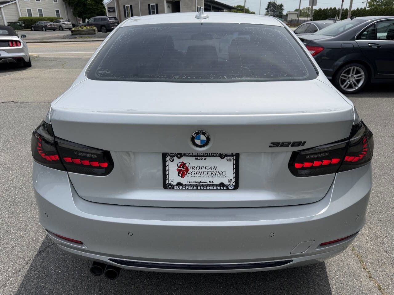 Used 2015 BMW 328i Sedan RWD image 6