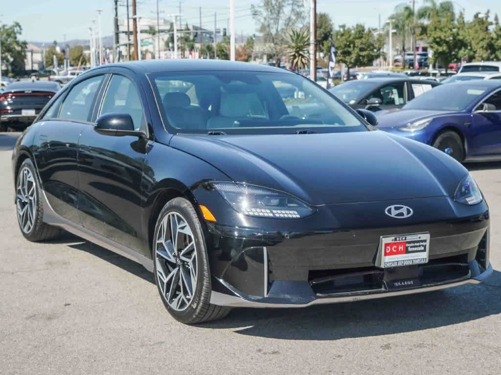 Used 2023 Hyundai Ioniq 6 SEL RWD image 3