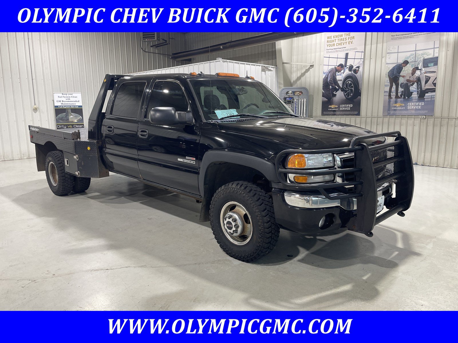Used 2003 GMC Sierra 3500 SLE w/ Skid Plate Package AWD/4WD image 1