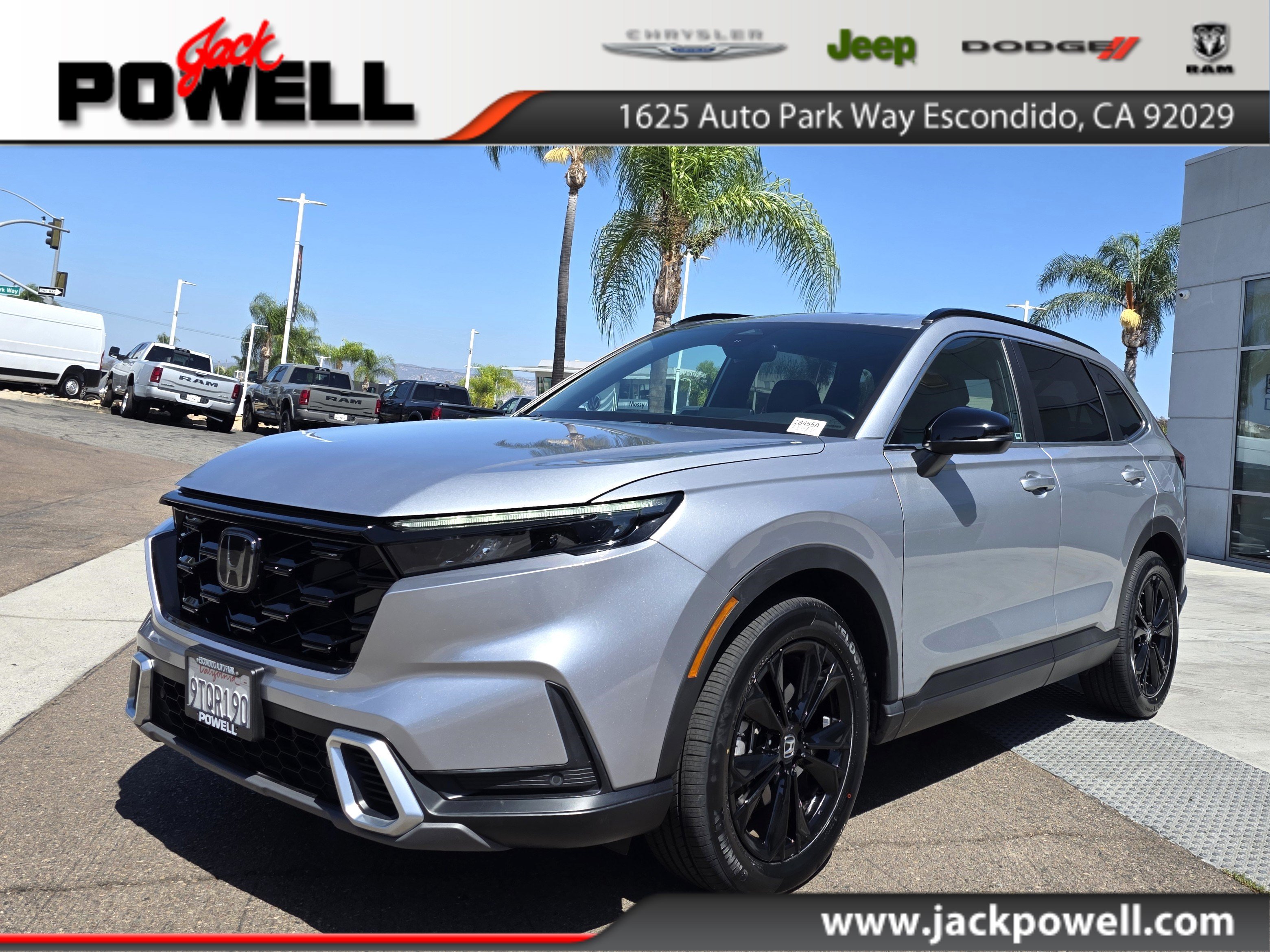 Used 2025 Honda CR-V Sport Touring image 1