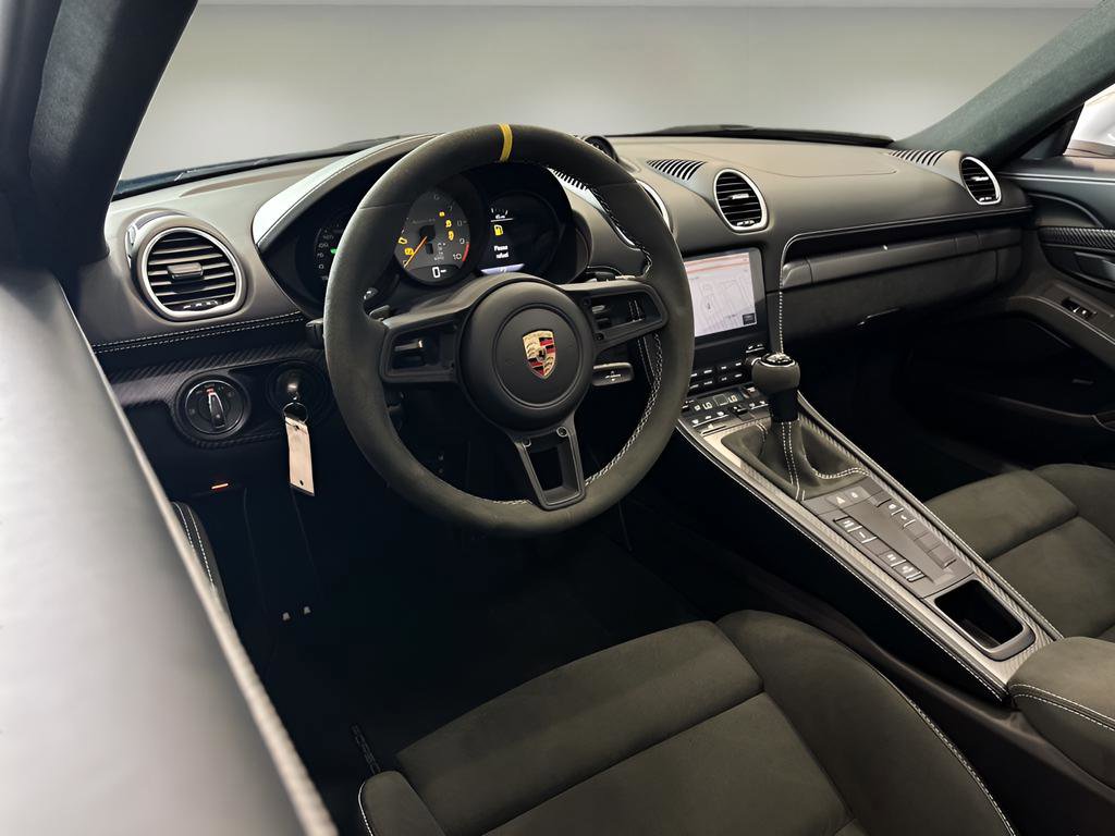 Used 2025 Porsche 718 Boxster Spyder RS RWD image 17