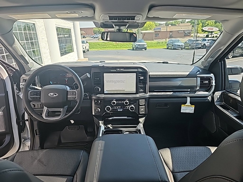 New 2025 Ford F250 Lariat w/ Lariat Ultimate Package image 13