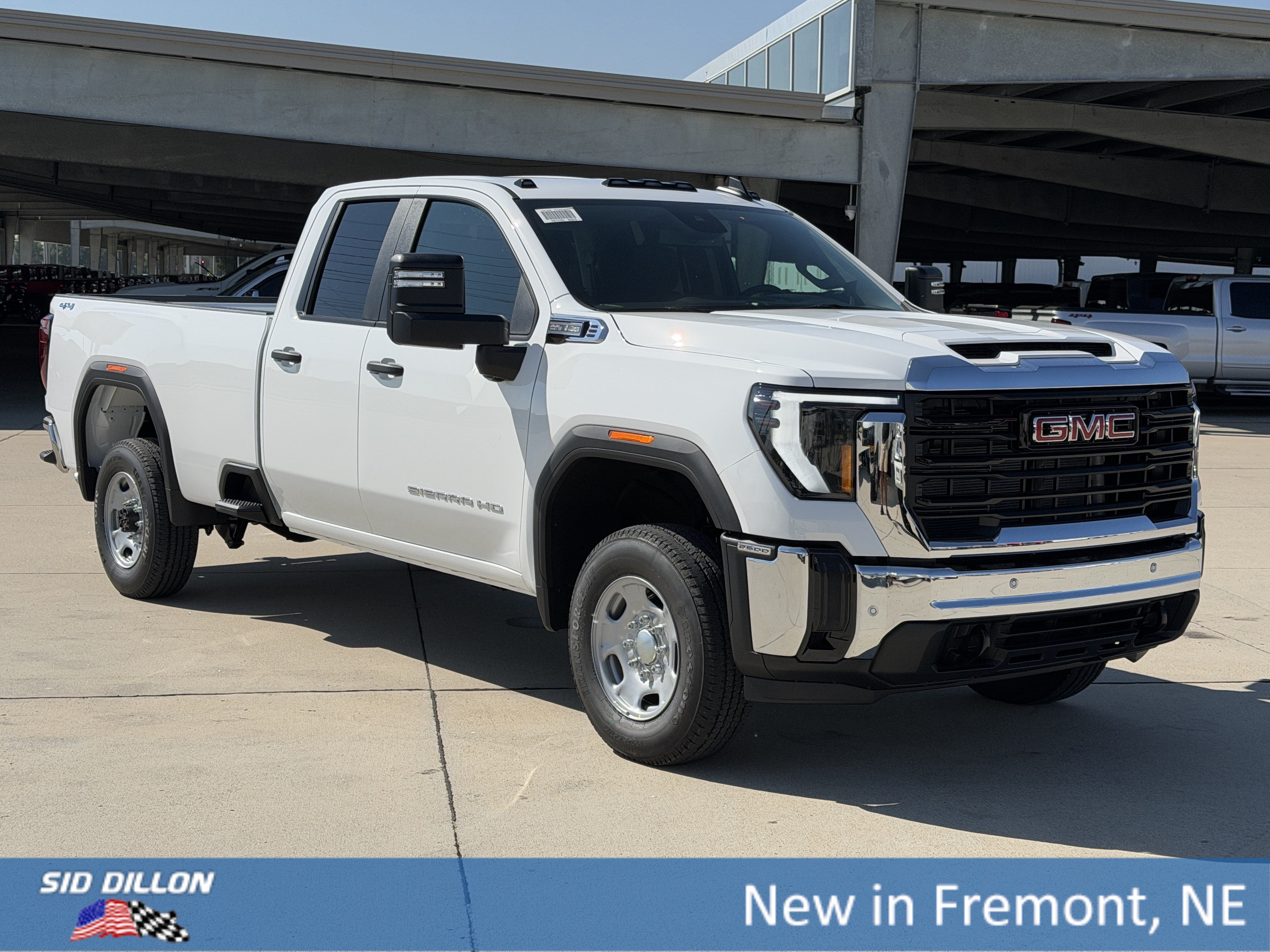 New 2026 GMC Sierra 2500 Pro w/ 1SA Pro Safety Plus Package AWD/4WD image 2