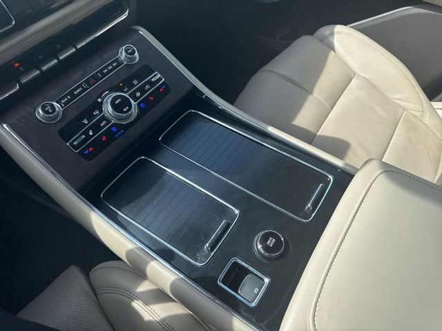 Certified 2021 Lincoln Aviator Reserve w/ Equipment Group 201A image 23