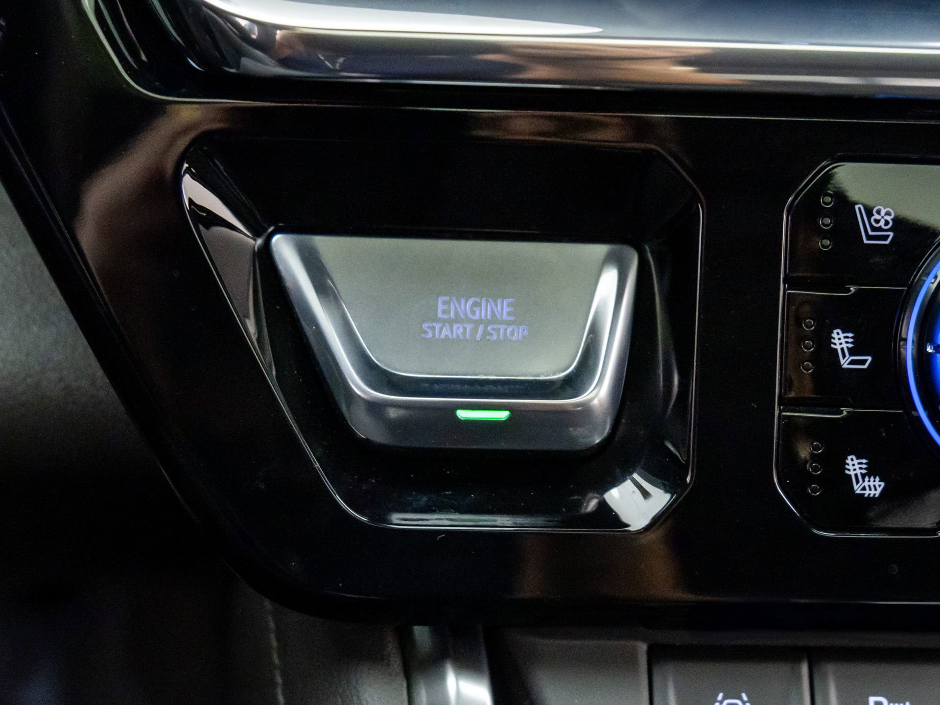 Used 2025 GMC Sierra 1500 Denali w/ Denali Reserve Package image 22