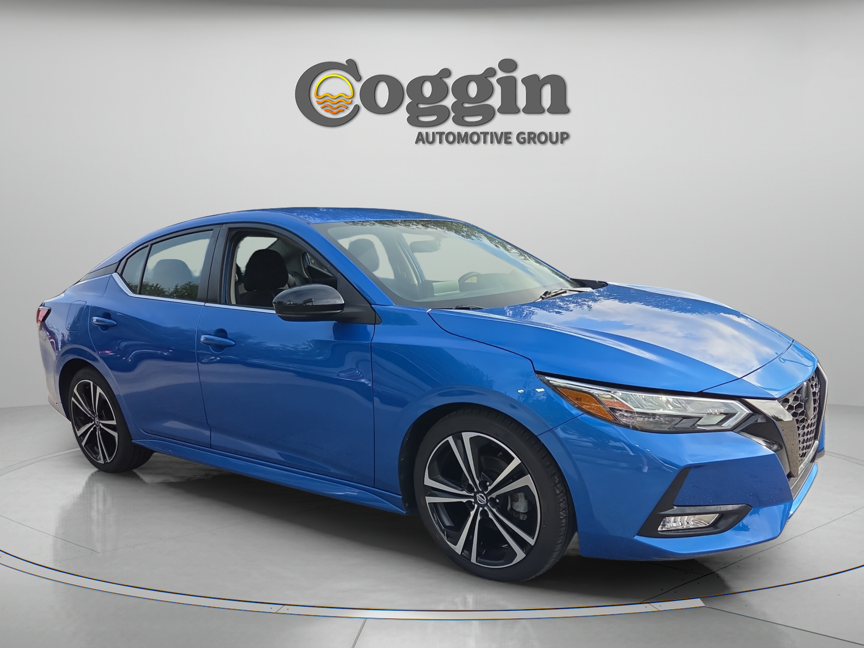 Used 2022 Nissan Sentra SR w/ Lighting Package FWD image 7