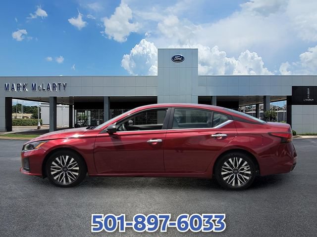 Used 2025 Nissan Altima 2.5 SV FWD video 2
