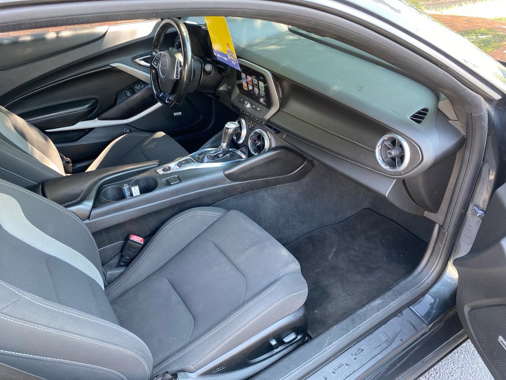 Used 2018 Chevrolet Camaro LT w/ RS Package image 21
