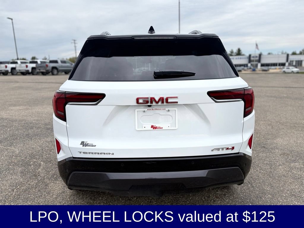 Used 2026 GMC Terrain AT4 w/ Convenience Package III AWD/4WD image 5