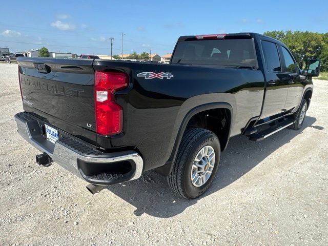 Used 2025 Chevrolet Silverado 2500 LT w/ Convenience Package AWD/4WD image 7