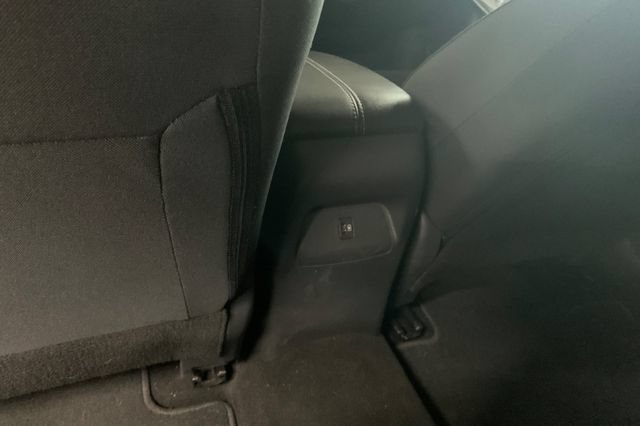 Used 2024 Nissan Sentra SV FWD image 14