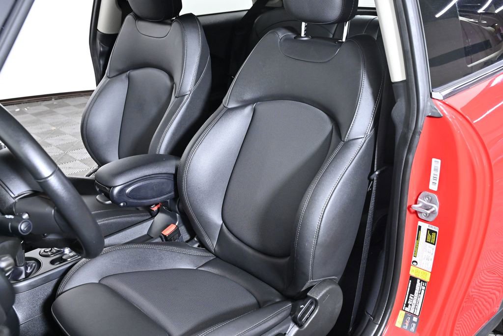 Certified 2023 MINI Cooper SE image 22