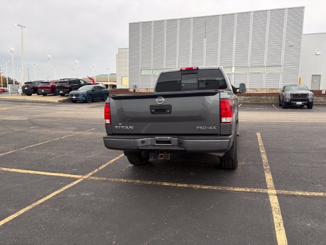 Used 2015 Nissan Titan PRO-4X AWD/4WD image 11