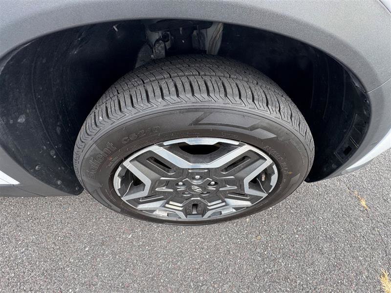 Used 2023 Hyundai Santa Fe Limited image 25