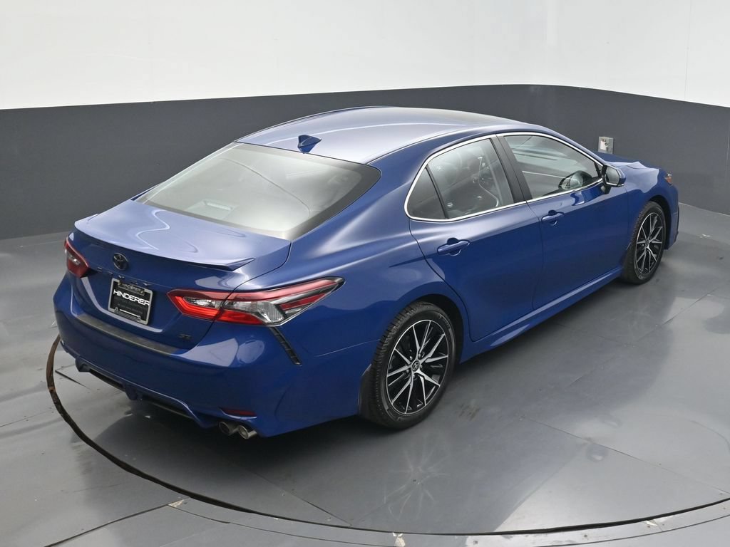Used 2024 Toyota Camry SE w/ Convenience Package FWD image 12