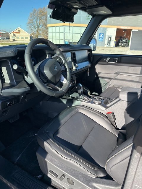New 2025 Ford Bronco Badlands w/ Sasquatch Package image 9
