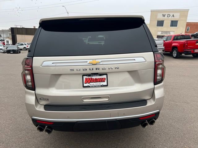 Used 2024 Chevrolet Suburban High Country image 6