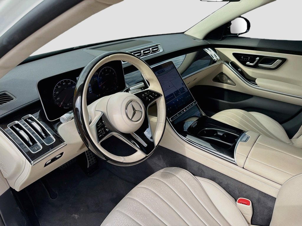 Used 2023 Mercedes-Benz S 580 4MATIC Sedan image 4