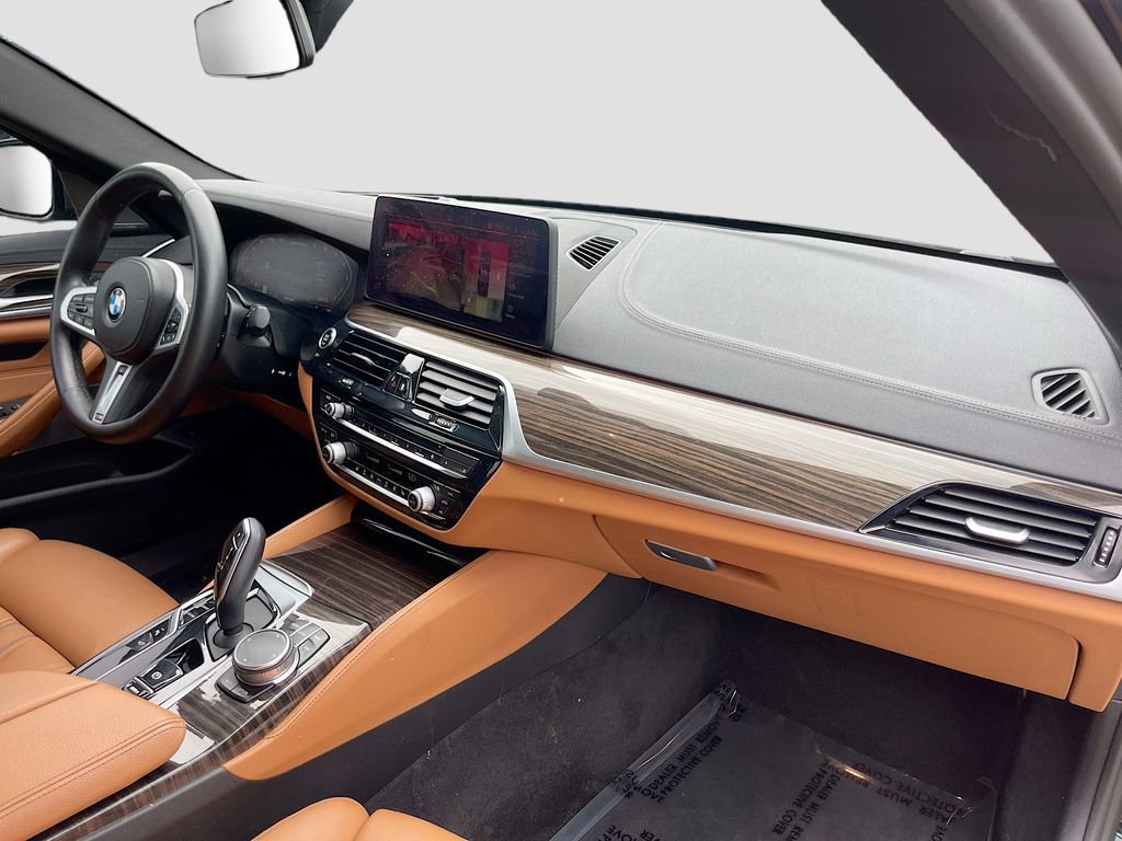 Used 2021 BMW M550i xDrive w/ Premium Package AWD/4WD image 32