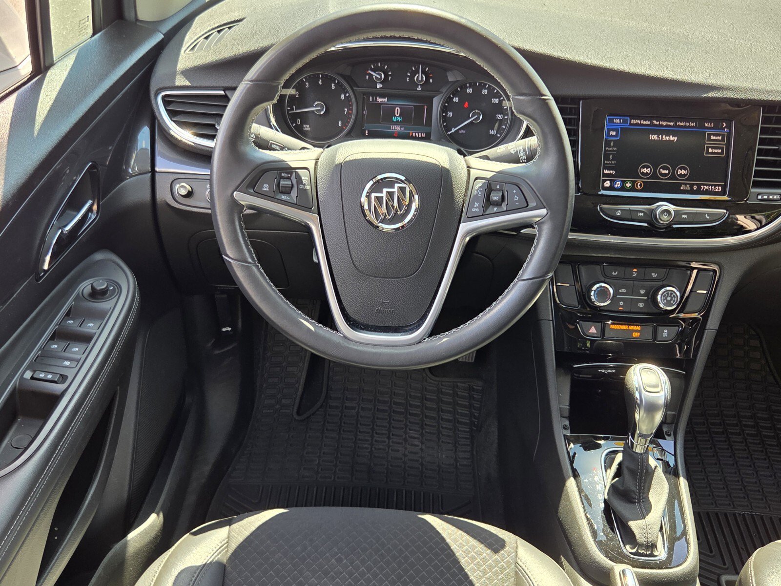 Used 2022 Buick Encore Preferred w/ Safety Package AWD/4WD image 11