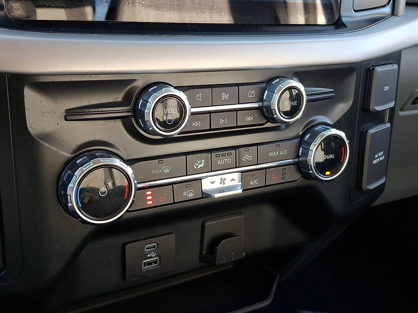 Used 2022 Ford F150 XLT w/ Equipment Group 302A High image 16