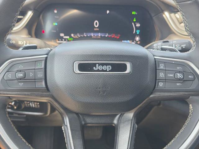 Certified 2024 Jeep Grand Cherokee Limited 4xe AWD/4WD image 33