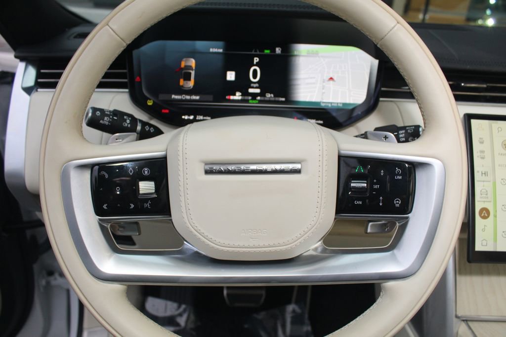 Used 2024 Land Rover Range Rover Autobiography AWD/4WD image 18