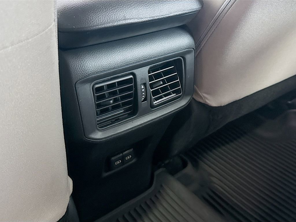 Used 2023 Toyota RAV4 XLE w/ Convenience Package image 24