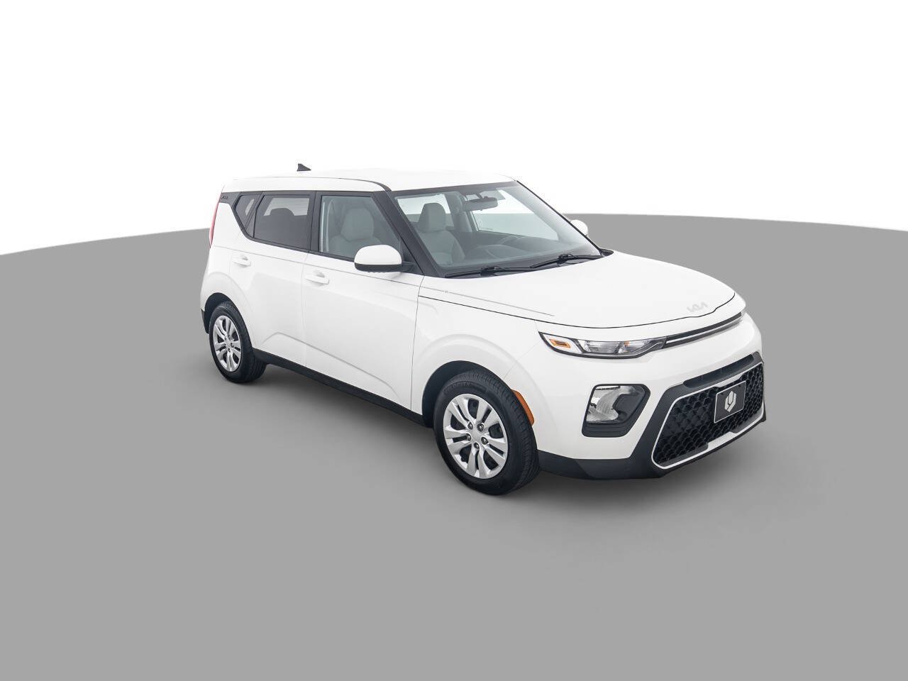 Used 2022 Kia Soul LX FWD image 3