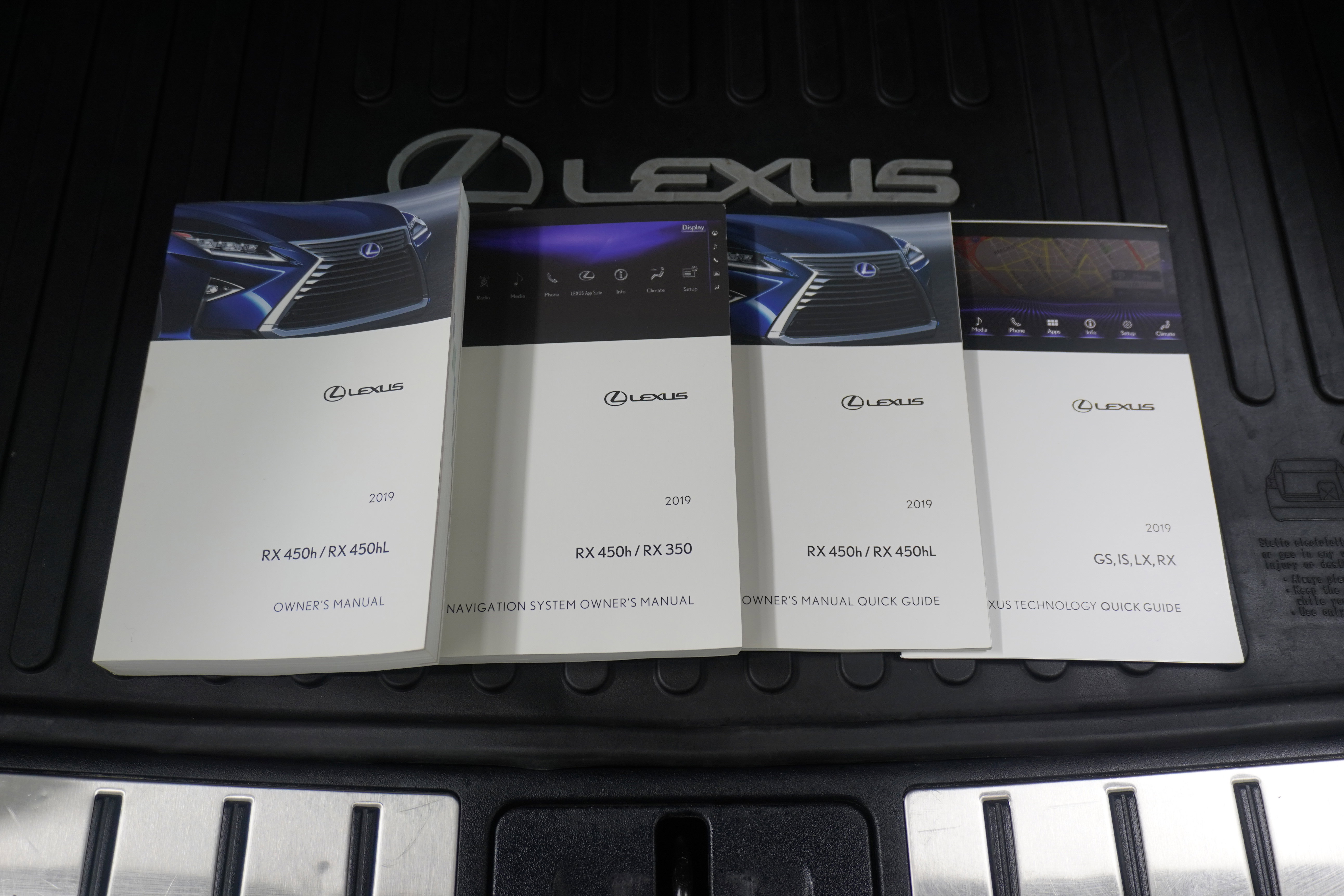 Used 2019 Lexus RX 450h F Sport w/ Navigation Package image 30