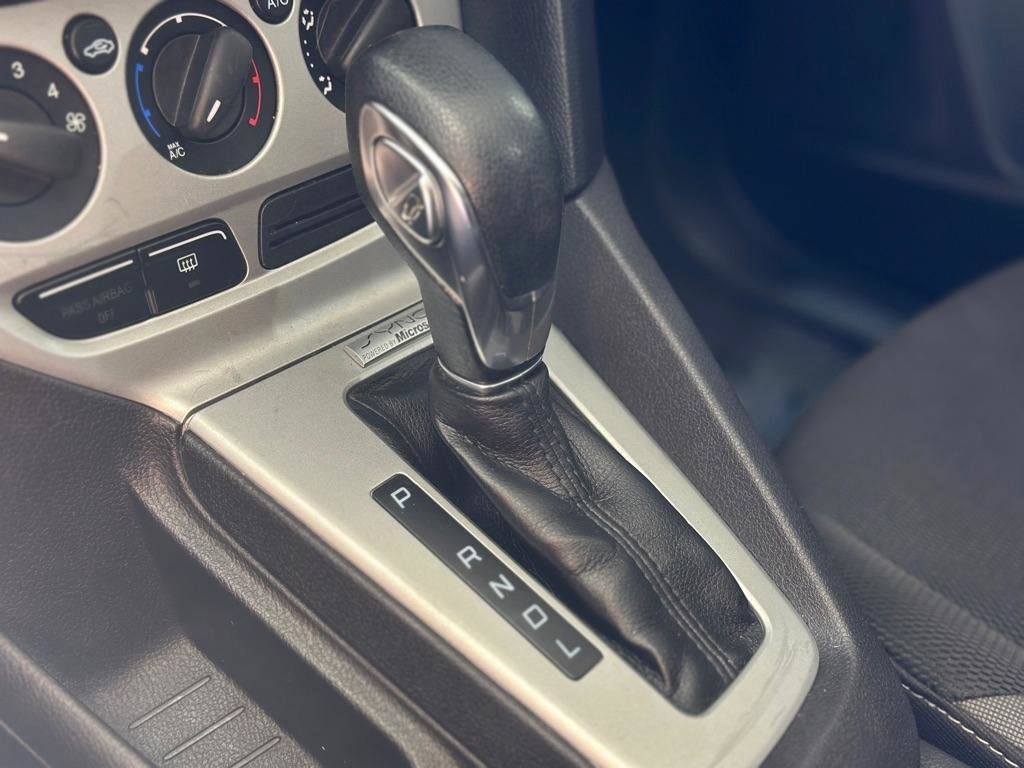 Used 2014 Ford Focus SE FWD image 20