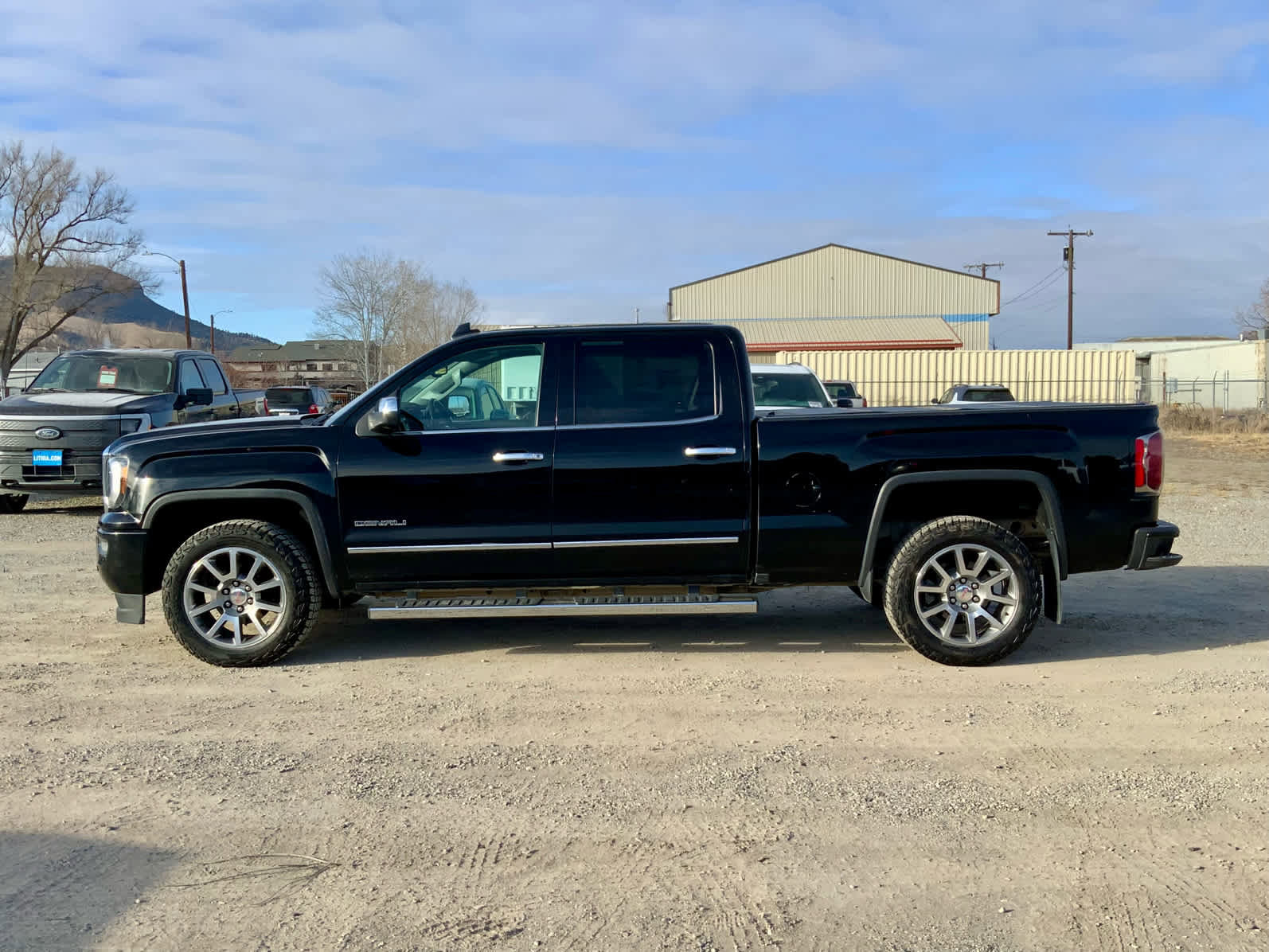 Used 2018 GMC Sierra 1500 Denali image 2