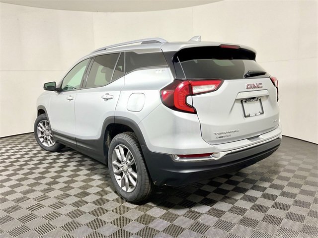 Used 2022 GMC Terrain SLT image 9