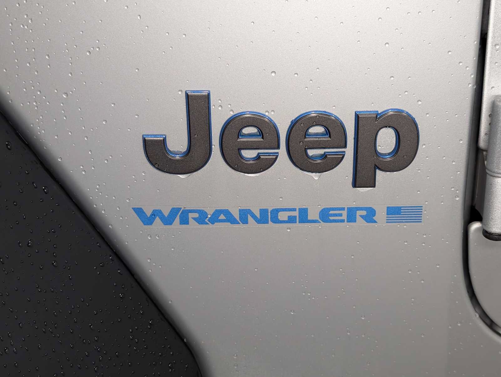 Used 2024 Jeep Wrangler Unlimited Rubicon 4xe AWD/4WD image 11