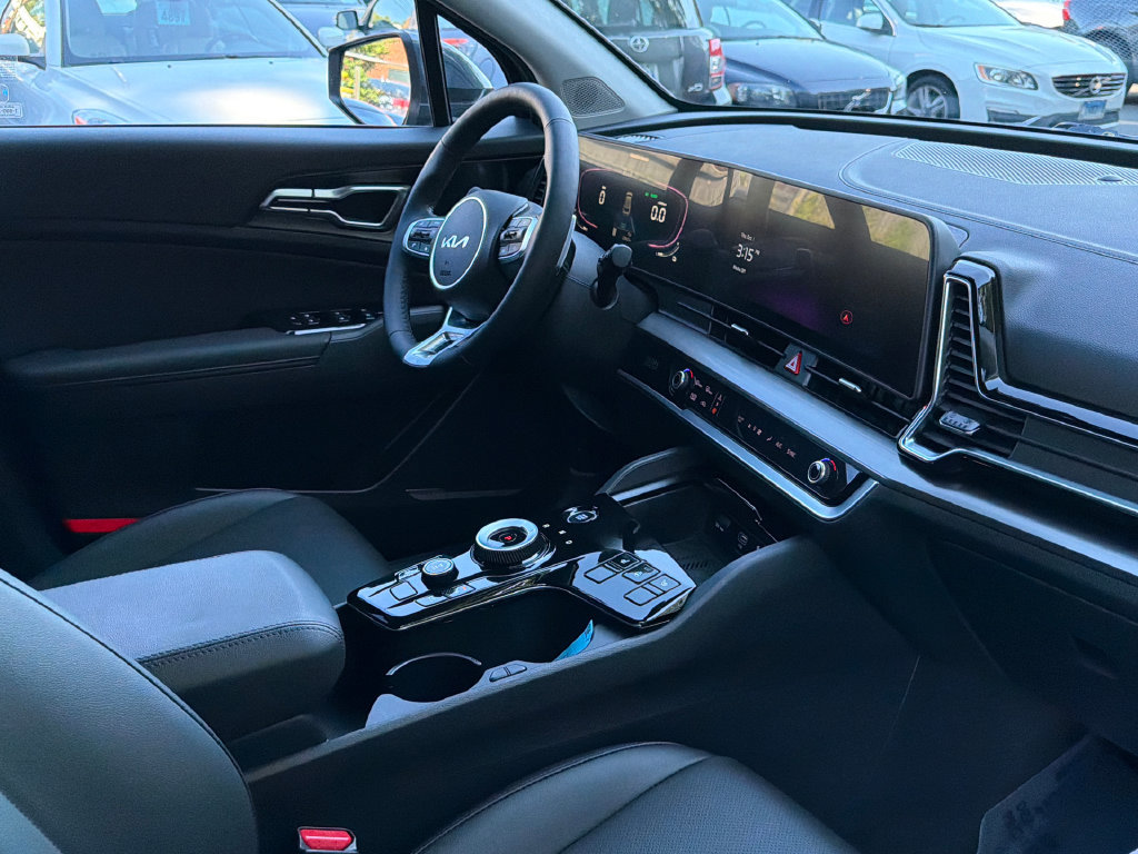 Certified 2023 Kia Sportage EX AWD/4WD image 12