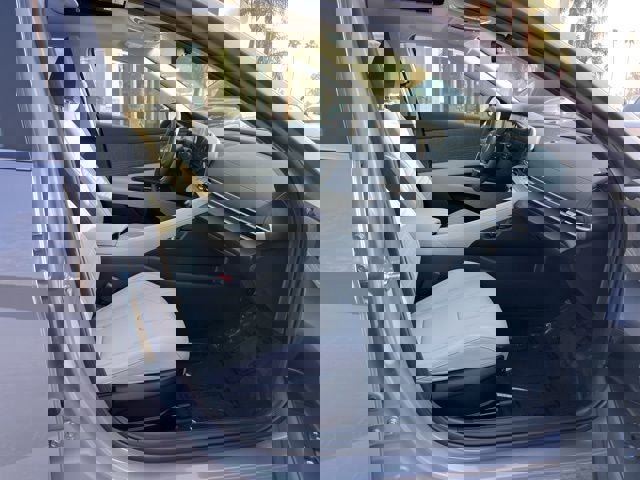 New 2026 Hyundai Elantra Limited image 23