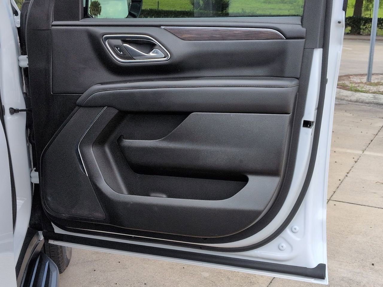 Used 2023 Chevrolet Suburban LS w/ Driver Alert Package image 20