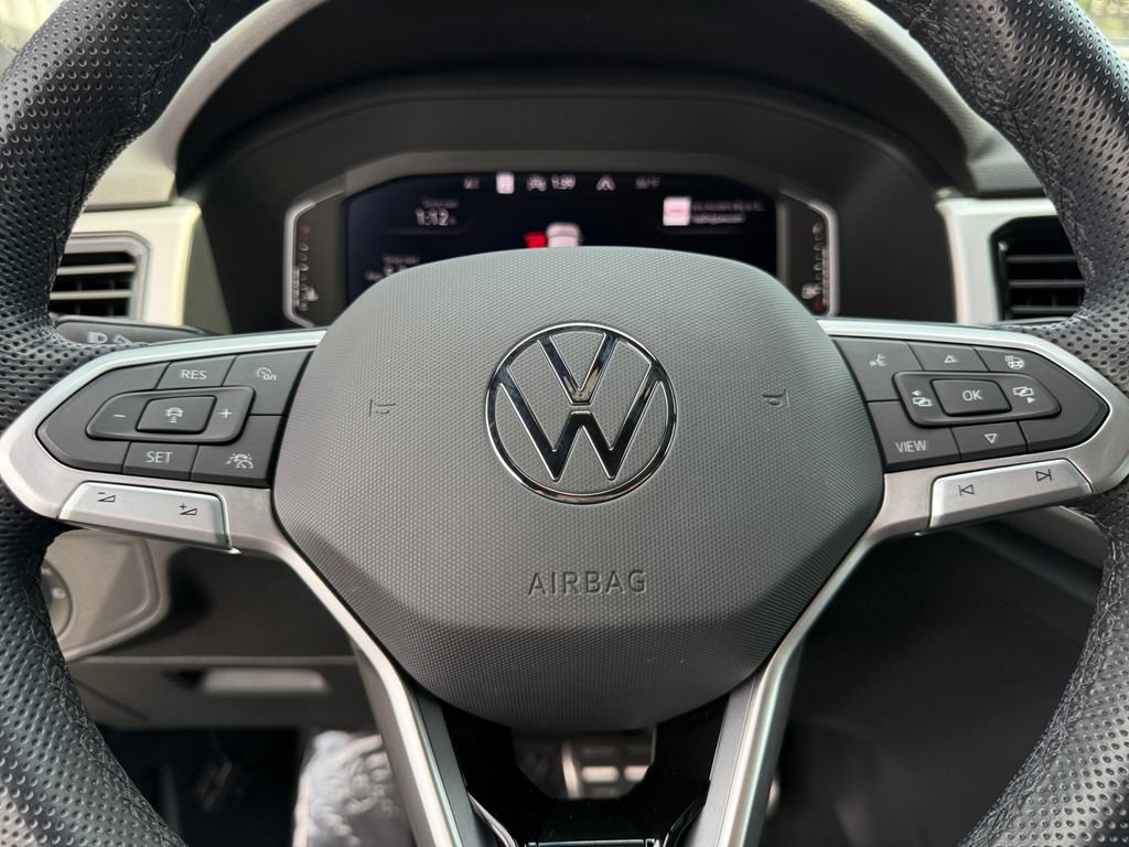 Used 2023 Volkswagen Atlas Cross Sport SEL Premium R-Line AWD/4WD image 21